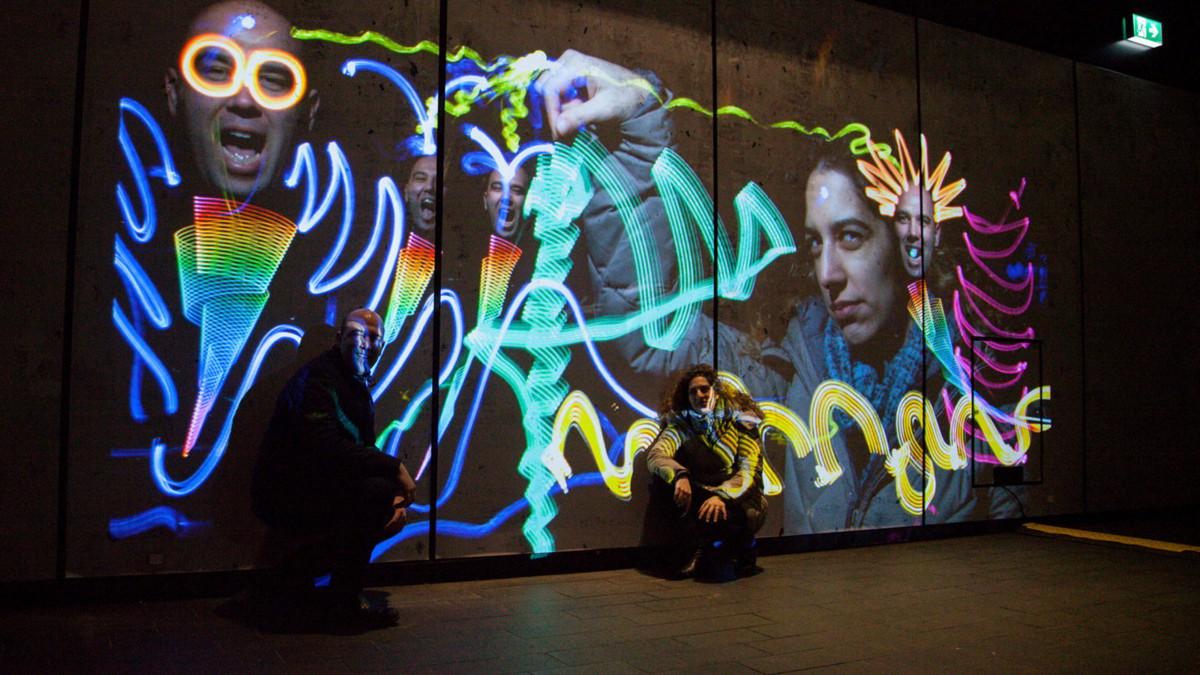 用創(chuàng)意魔法點(diǎn)亮商場墻面：兒童互動(dòng)涂鴉的奇妙世界