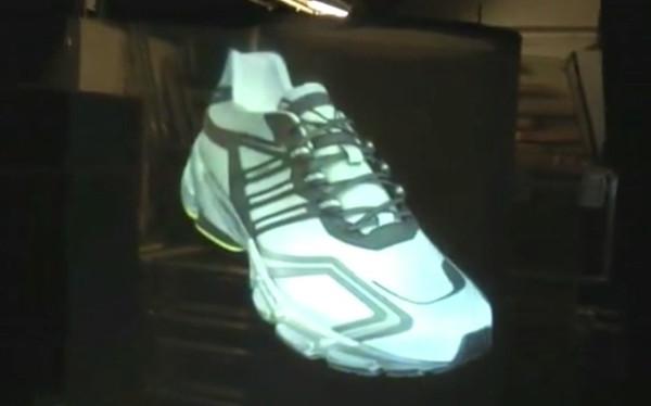 鞋業(yè)未來(lái)之光：互動(dòng)投影反射透明屏的奇妙魅力