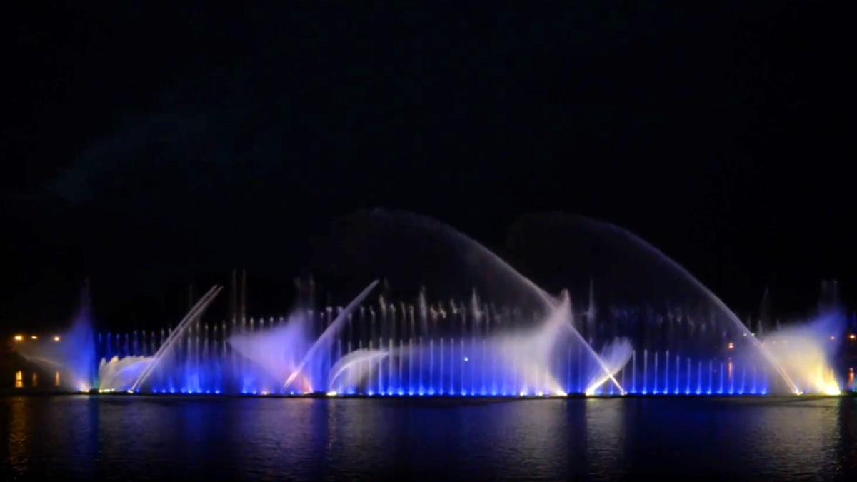 激光水幕投影：引領視覺娛樂革命