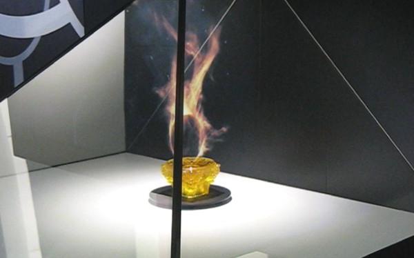 全息展柜：呈現(xiàn)未來科技的魅力