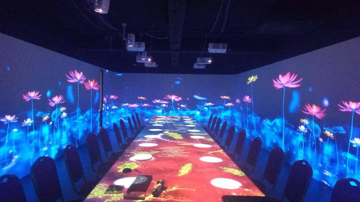 桌面互動投影技術(shù)：革新企業(yè)展示與交互體驗(yàn)