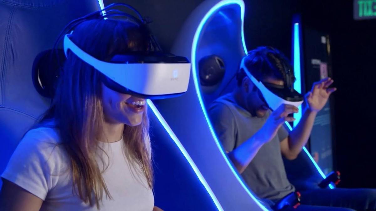 未來(lái)科技影院:奇幻VR之旅