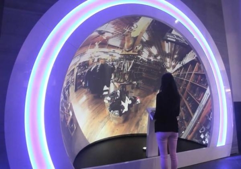 融合多點(diǎn)觸控與虛擬現(xiàn)實(shí)的未來(lái)展覽空間