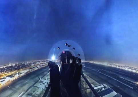 穹幕展館：沉浸式文化之旅